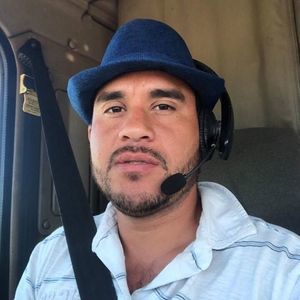 Meet your Posher, Cacique